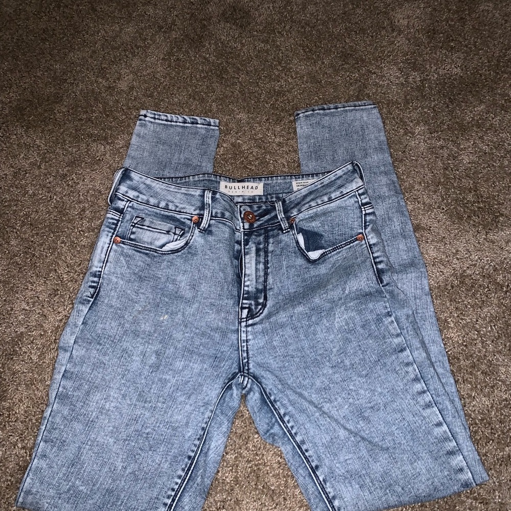 Bullhead skinny jeans